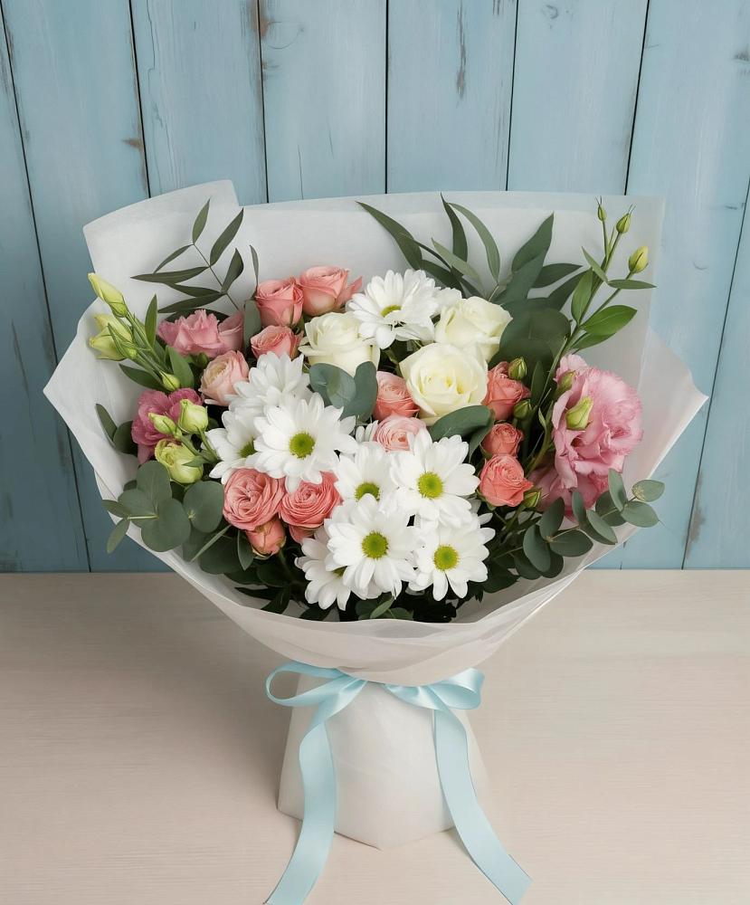 Букет цветов из: Розы, Лизиантусы и Хризантемы в Февральск