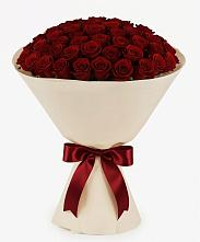 Букет 101 Бордовая роза Блэк Бакарра в Февральск