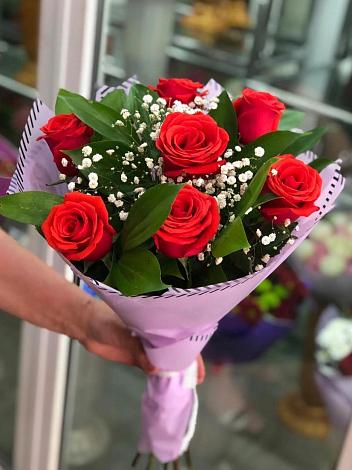 Букет цветов из: Розы в Февральск