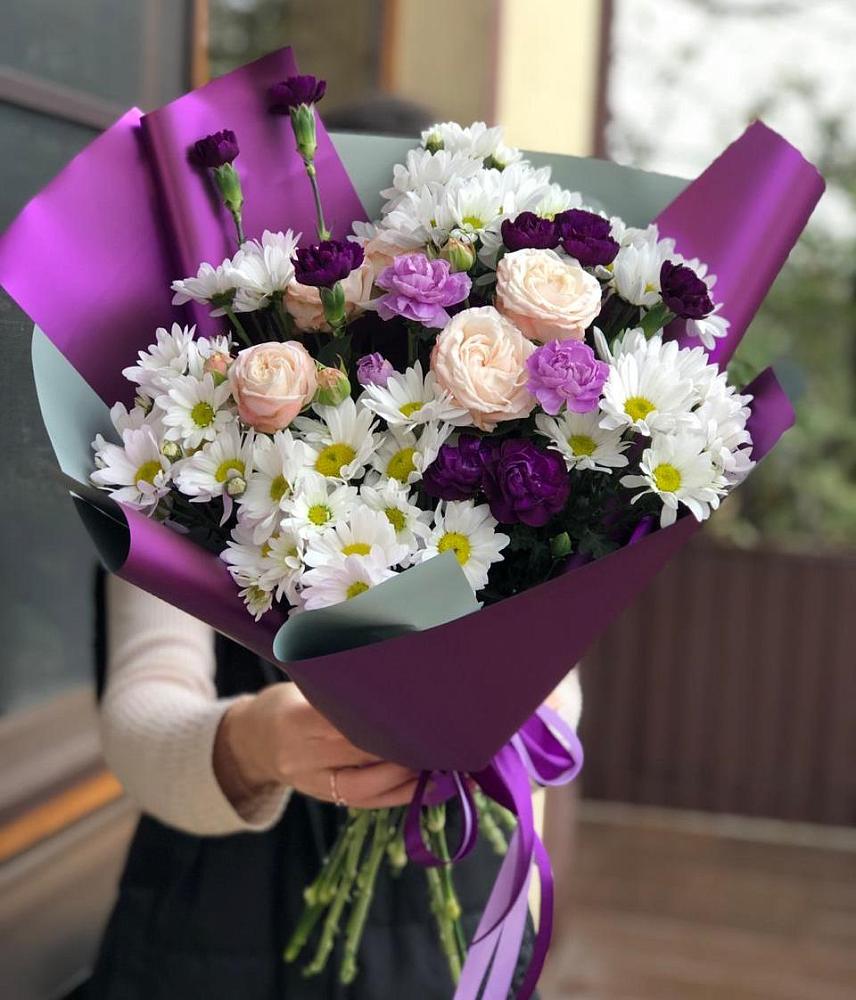 Букет цветов из: Хризантемы, Гвоздики и Розы в Февральск