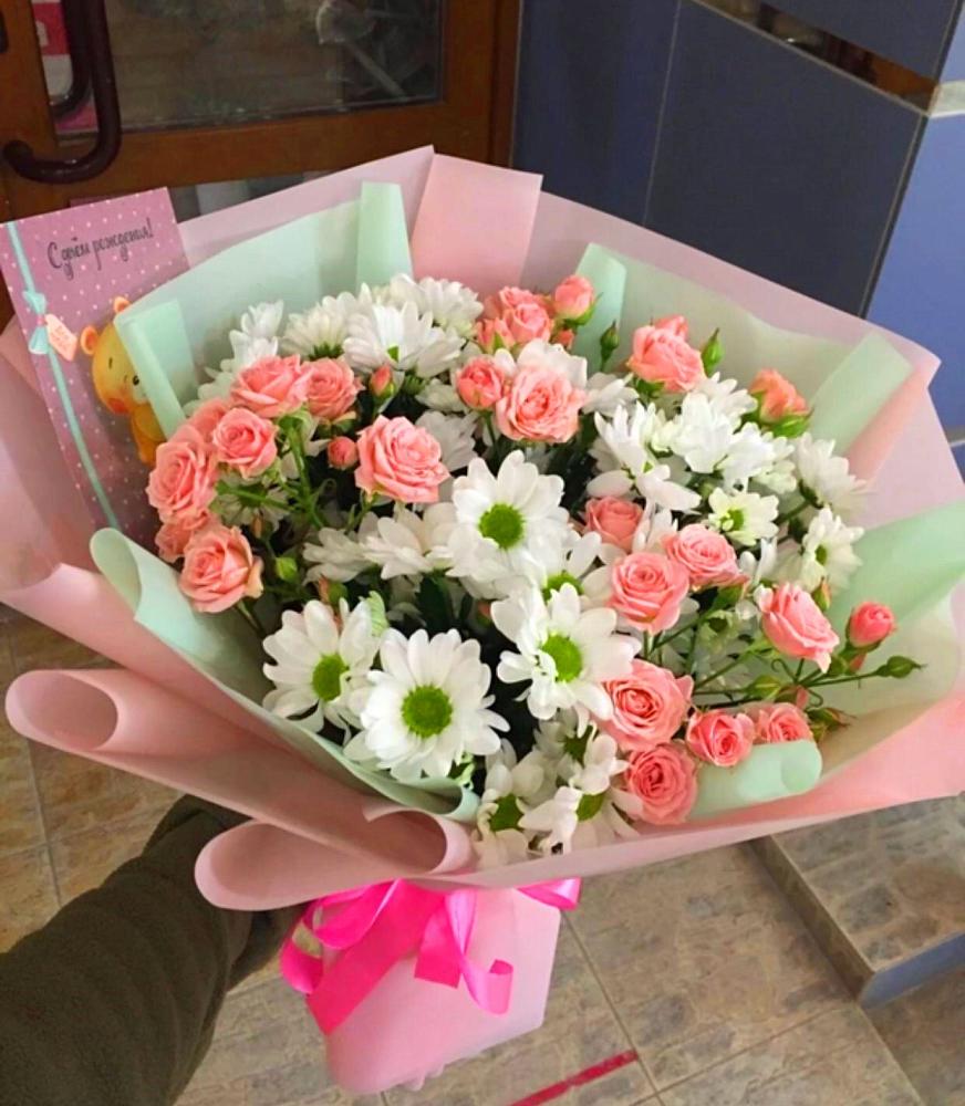 Букет цветов из: Розы и Хризантемы в Февральск