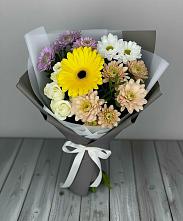 Букет цветов из:  Розы, Герберы и Хризантемы #REPLACE_PRED# Февральск