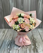 Букет цветов из:  Гвоздики, Розы и Хризантемы в Февральск