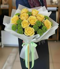 Букет цветов из:  Хризантемы и Розы в Февральск