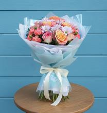 Букет цветов из:  Хризантемы и Розы в Февральск