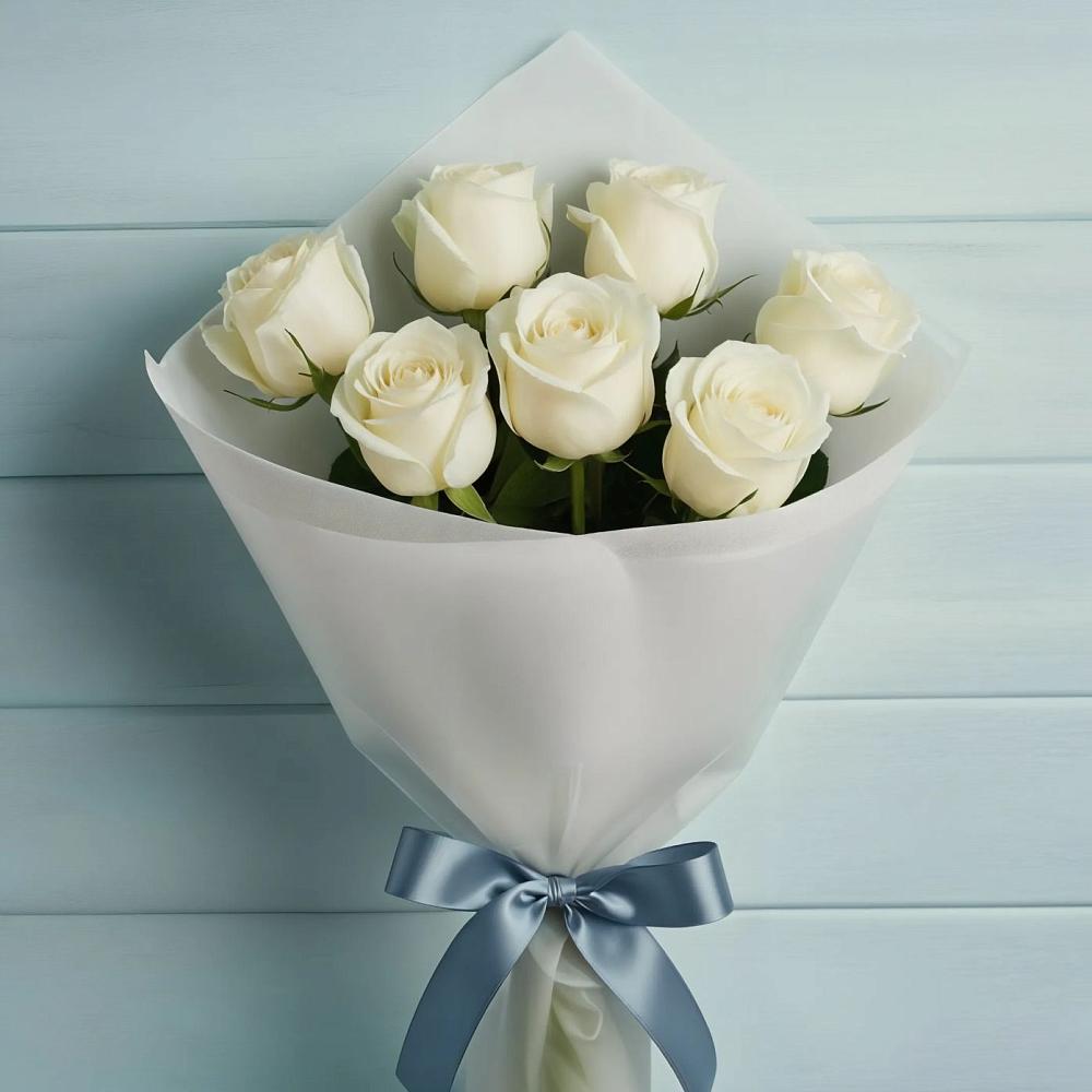 Букет 7 Белых роз Эдлесс Лав в Февральск